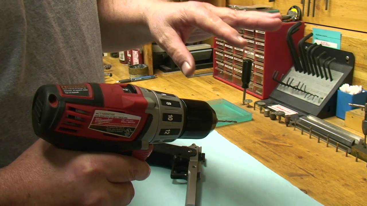 Установка эжектора 2011 года с использованием прецизионного сверла Dawson Precision Ejector Pin