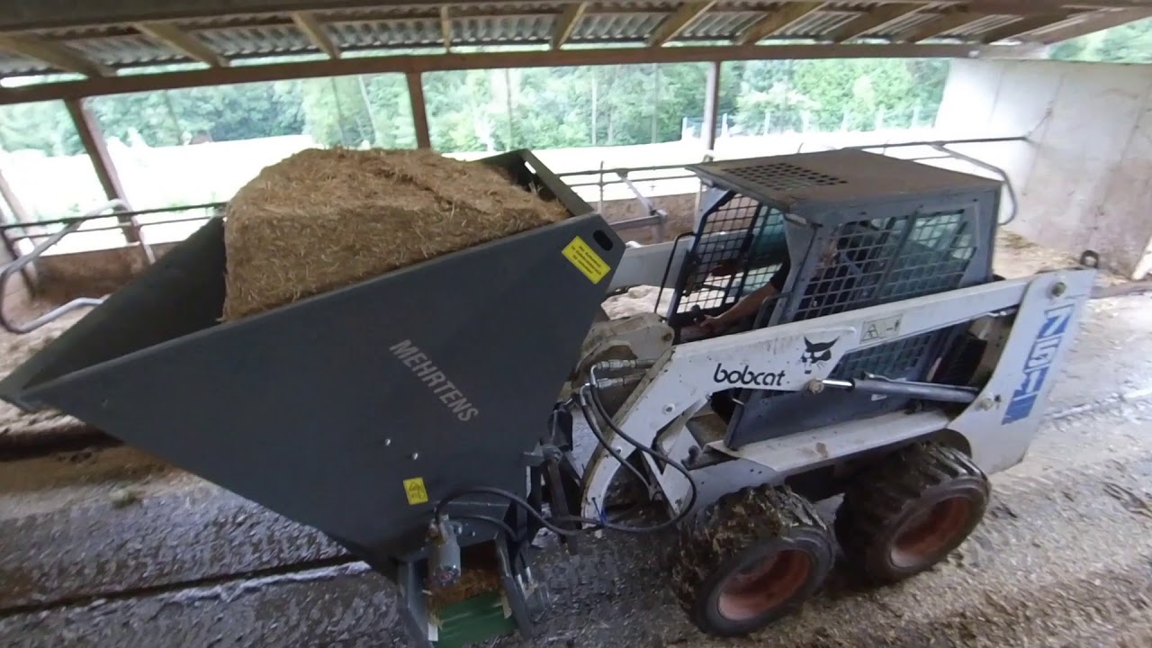 bobcat 751  &  Mehrtens Einstreuschaufel