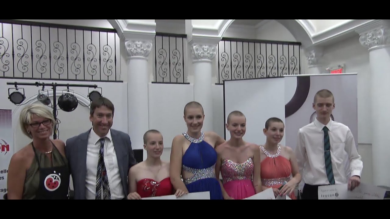 On prom night, 5 Quebec teens shaved their heads to support cancer patients