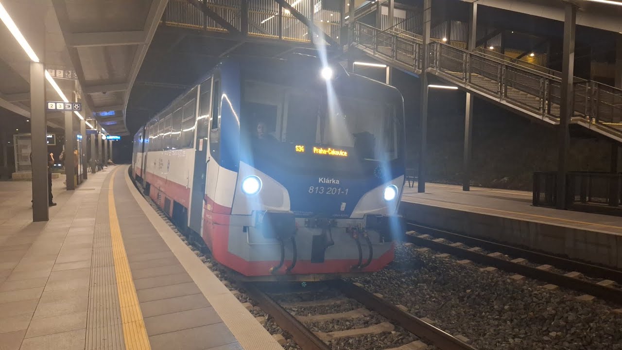 Jízda vlakem Mravenec ze stanice Praha-Vysočany do stanice Praha-Rajská zahrada. (813 201-1)