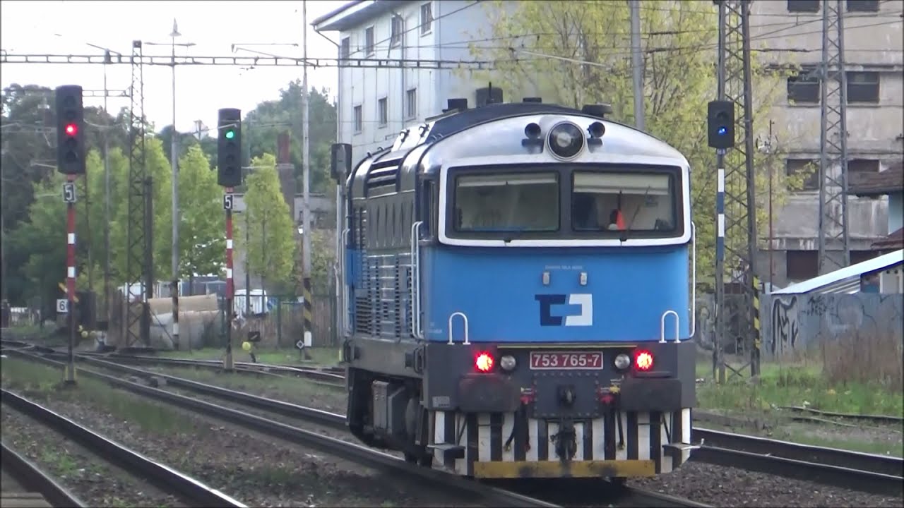 Vlaky Poděbrady  - sestřih nákladních vlaků (16.10.2021)