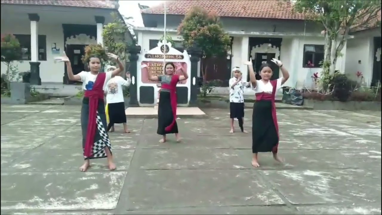 Tari Kreasi Tari Nusantara-Mutiara Nusantara
