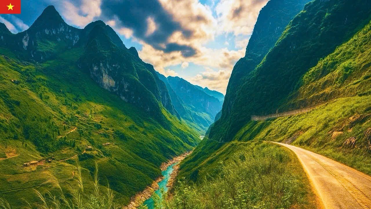 A Serene 4K Walk Through the Mountain Valley of Meo Vac &ndash; Where the River Meets the Sky.