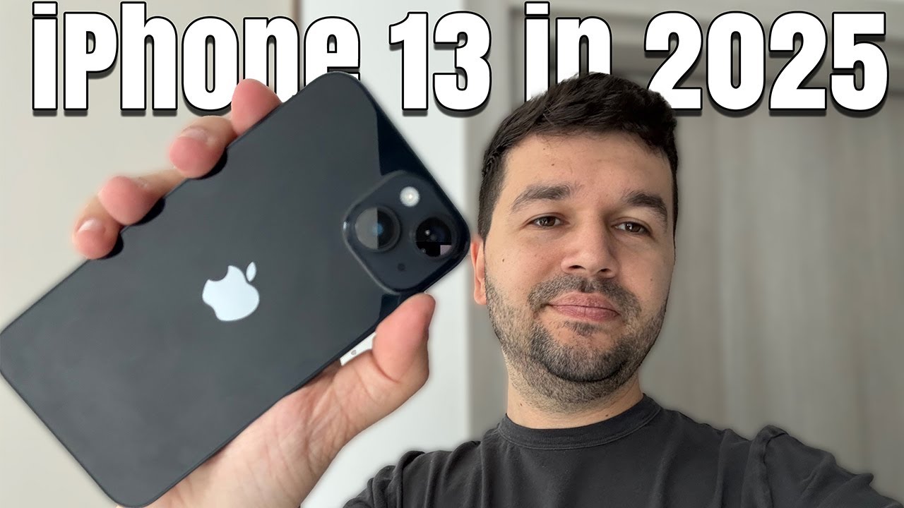 iPhone 13 - Merita CUMPARAT in 2025? 📱
