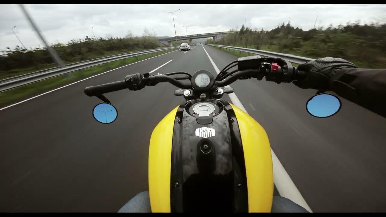 Yamaha XSR700 Engine Symphony in Nature