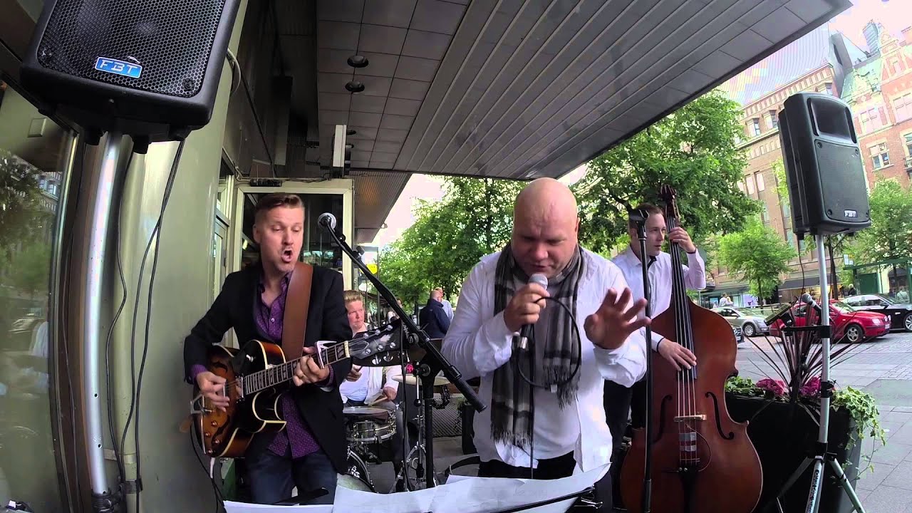 Funiculi funicula - Petri Bäckström, Pinja ja Pekka & Katupojat Marskin kesäklubilla