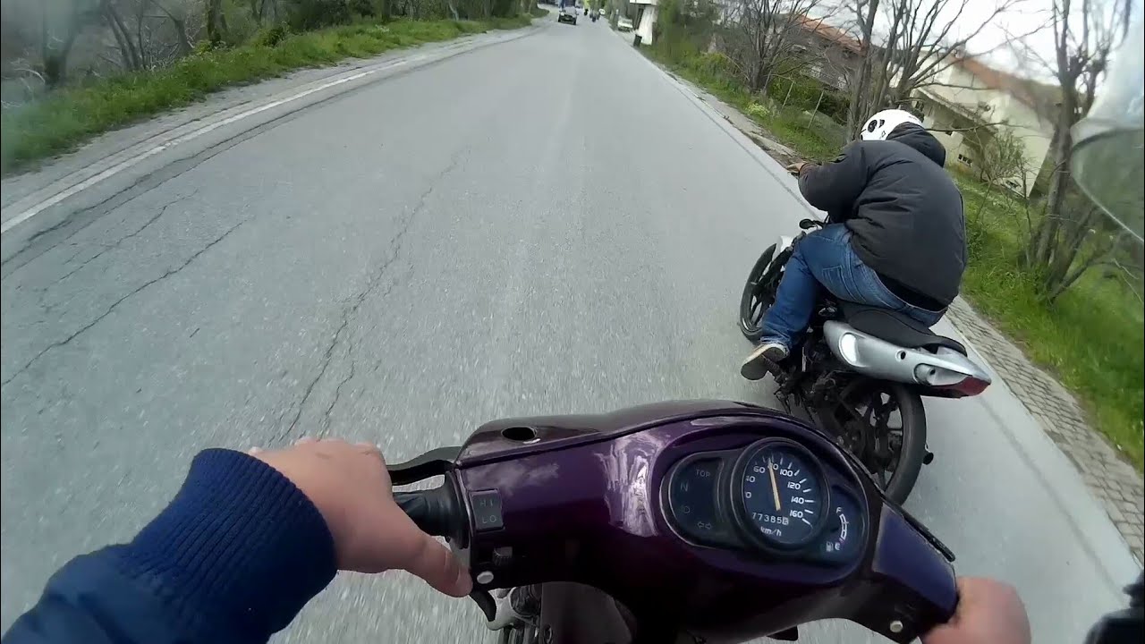 Κυριακάτικη βόλτα με δράση