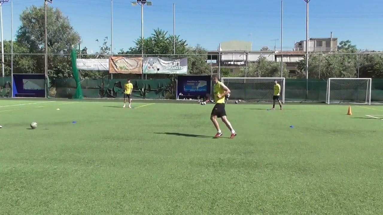 soccer training ideas 43 ( Cooperation passing drill , on box)