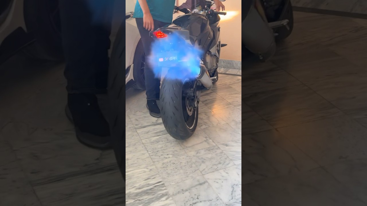 Largest flame 🔥 of Bmw S1000RR #shorts#snvlogs #flame