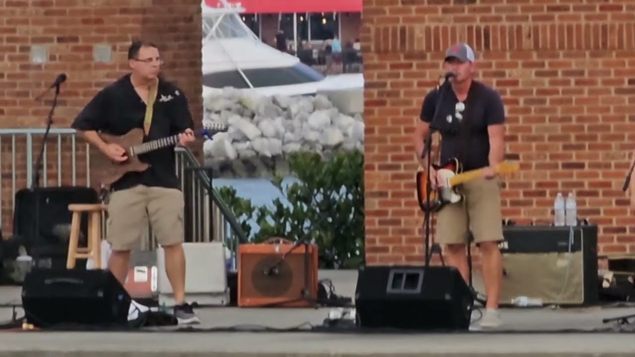 Hi Tide Band Live In Pensacola - Smoke a Little Smoke (Eric Church)