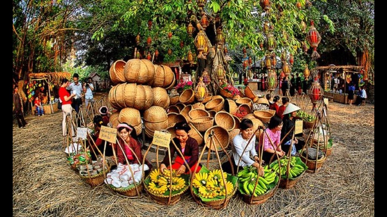 Inside a Mountain Rural Market in Vietnam | Local Life in the Highlands