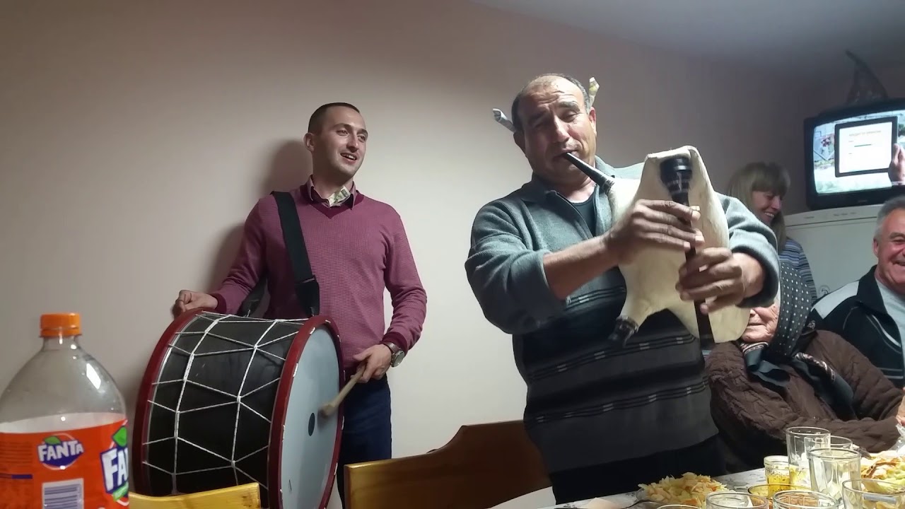 Народна музика от ТРАКИЯ - Петко Гайдата - Гавраилово - Сливен - Bulgarian Bagpipe 2017