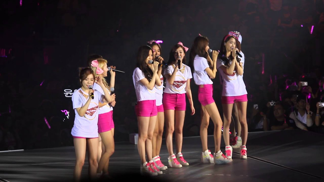 [Fancam][131110] SNSD Girls & Peace Tour in HK - Oh! + Talk (A cappella Complete) + Twinkle