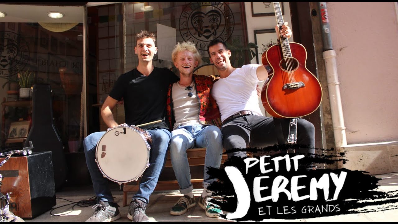 Petit Jeremy - J'aime pas travailler - (Zoufris Maracas) - Live au marché de Millau