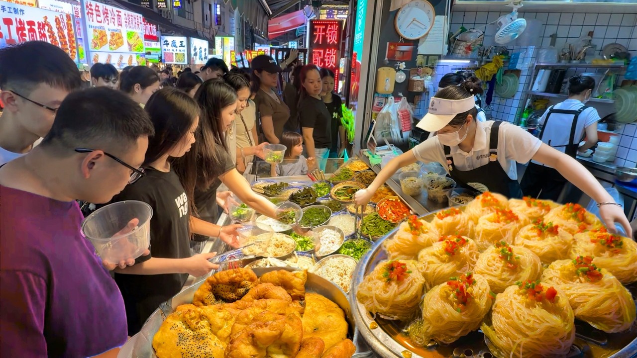 Południowe Chiny Nocą: Pyszne Street Food bez Końca, Tłoczny Nocny Targ i Jem Smażone Skorpiony