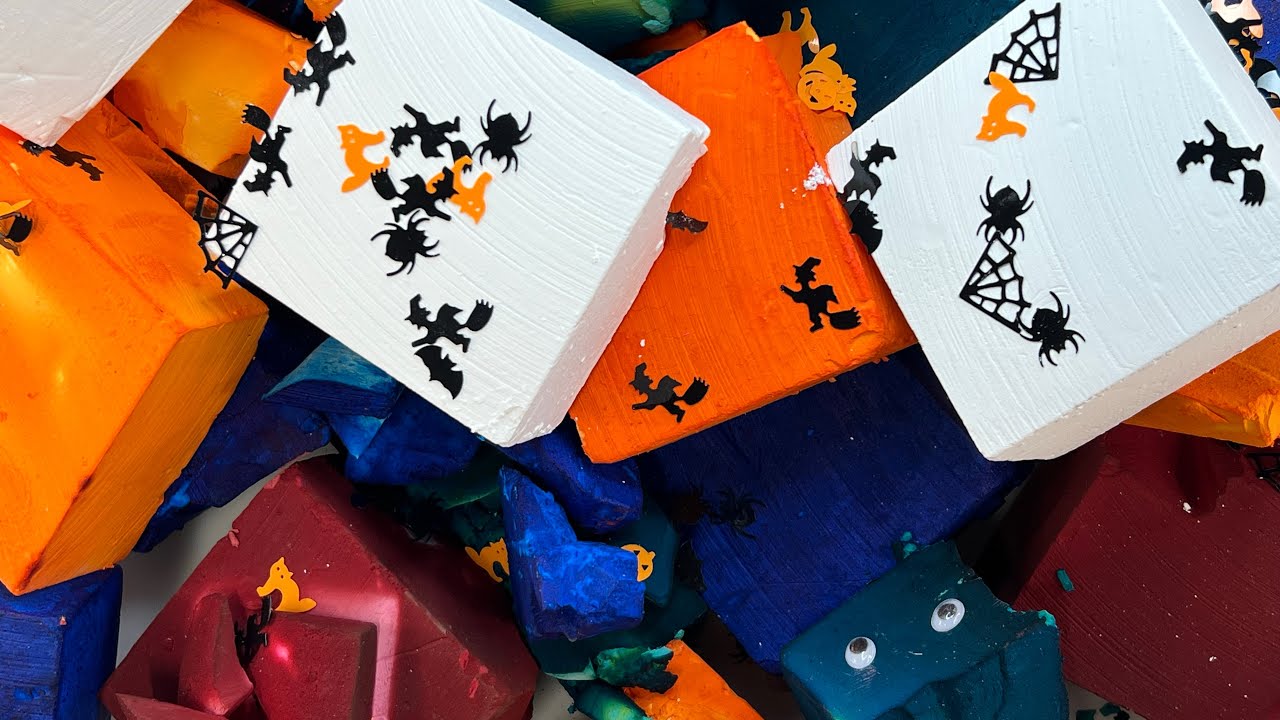 India’s Halloween Extravaganza! 36 Blocks of Deep Dyed Gym Chalk