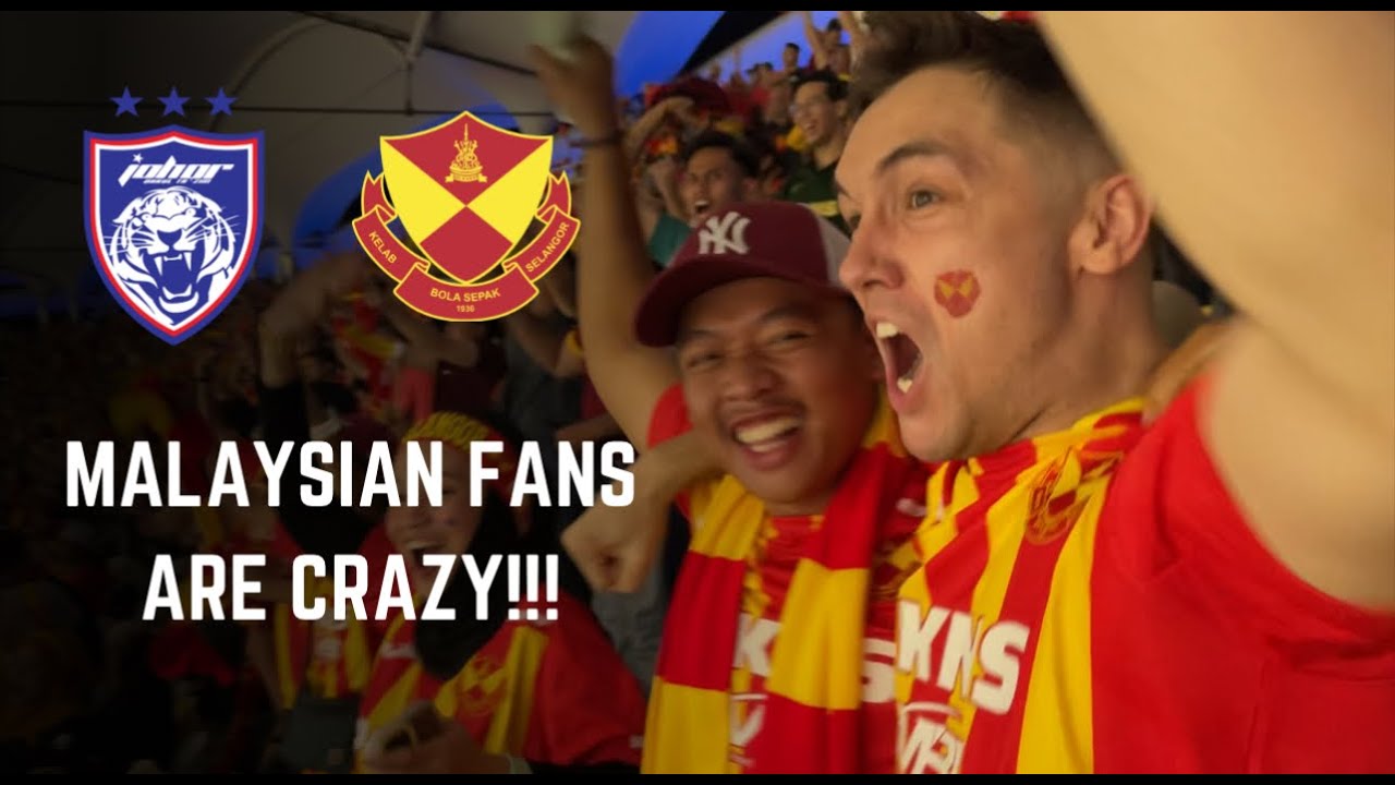 Malaysian Fans are crazy...😲 (JDT V Selangor Malaysia FA Cup Final)