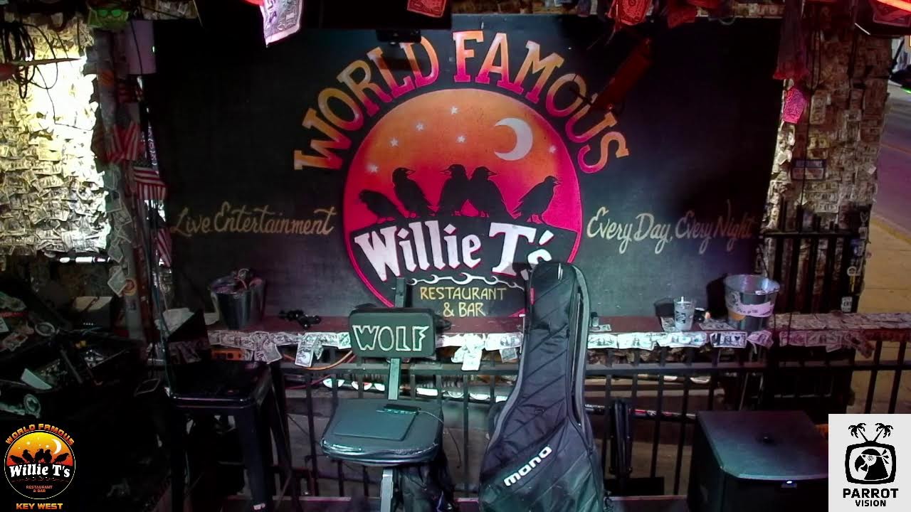 LIVE Music Everyday!