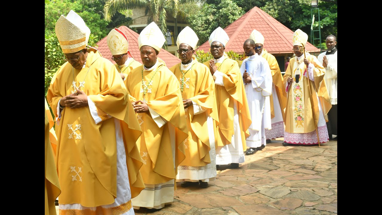 🔴INKUKA Y'IMISA ISOZERA YUBILE Y'IMYAKA 100 ABASASERDOTI BA MBERE BATIWE MU BURUNDI