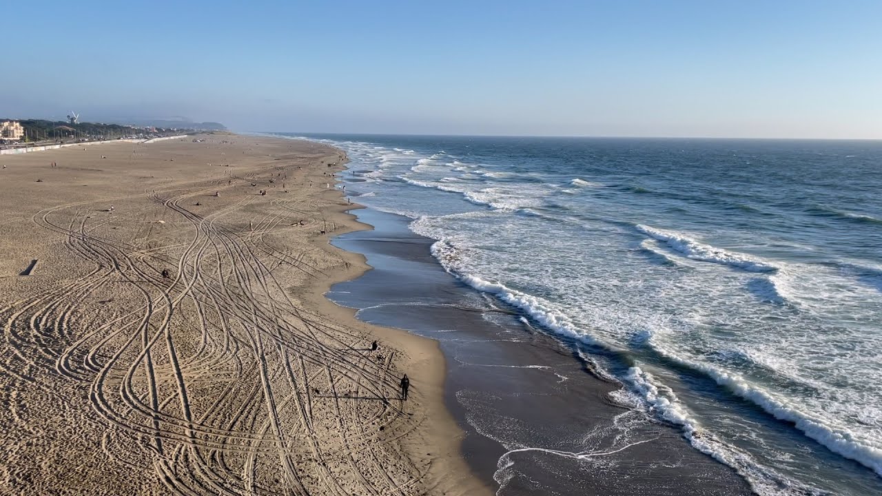 Moving Pictures: August in San Francisco (Side B) (2023)