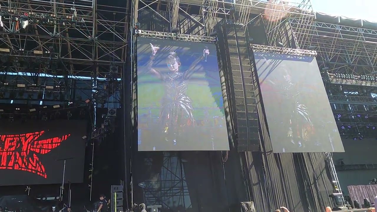 BABYMETAL - Babymetal Death live at Knotfest, Chile (4K) 02/11/24.