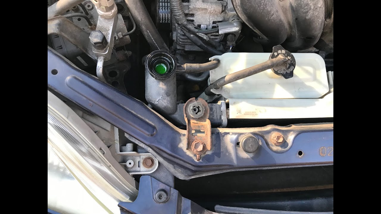 Toyota Corolla/Matrix Cooling System Flush