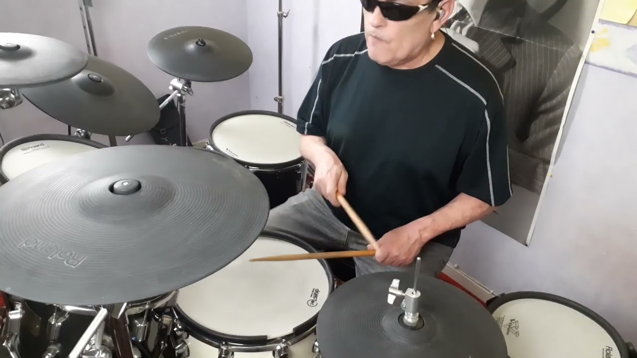 TOTO. DON'T CHAIN MY HEART. drum cover Do Laurent