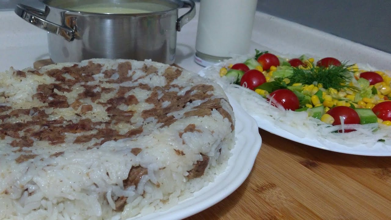 Kolay Bir Akşam Yemeği Menüsü Daha/Patates Çorbası/Etli Pilav/Yeşillik Salatası/Seval Mutfakta