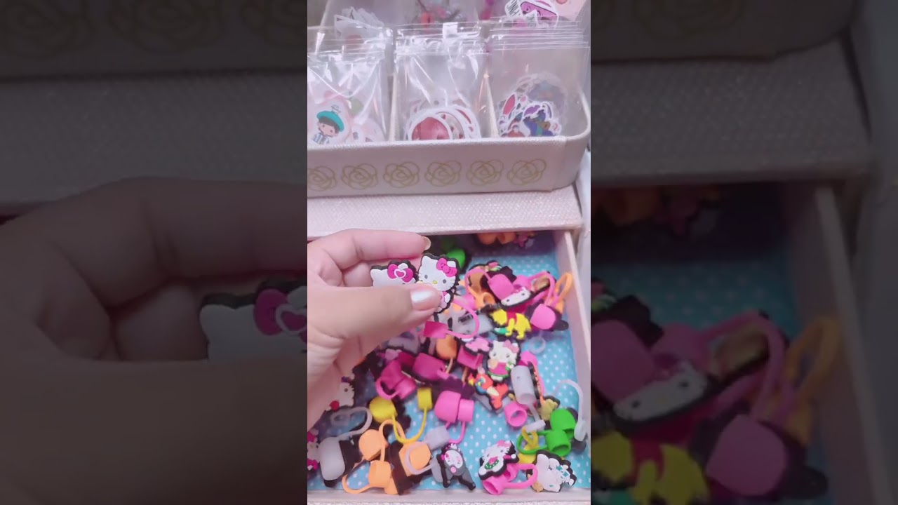 2 Scoop Series Ep. 2: Hello Kitty | Can I Stick to the Theme? 💕✨ 