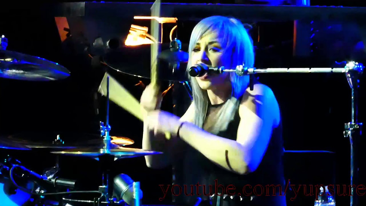 Skillet - Awake and Alive - Live HD (Winterfest 2017)