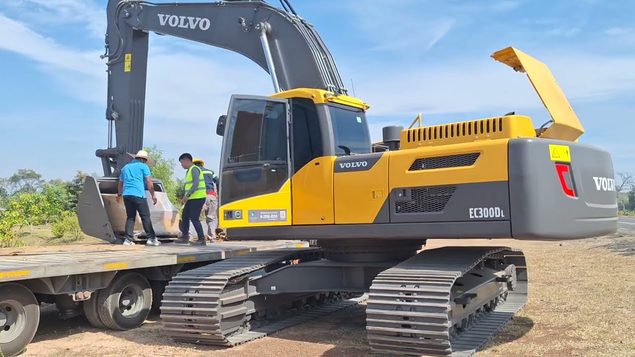 ใหม่ถอดด้ามรถขุด 30 ตัน VOLVO EC300DL หนุ่มใหญ่สวีเดนบุกเมืองภูเขาไฟ excavator
