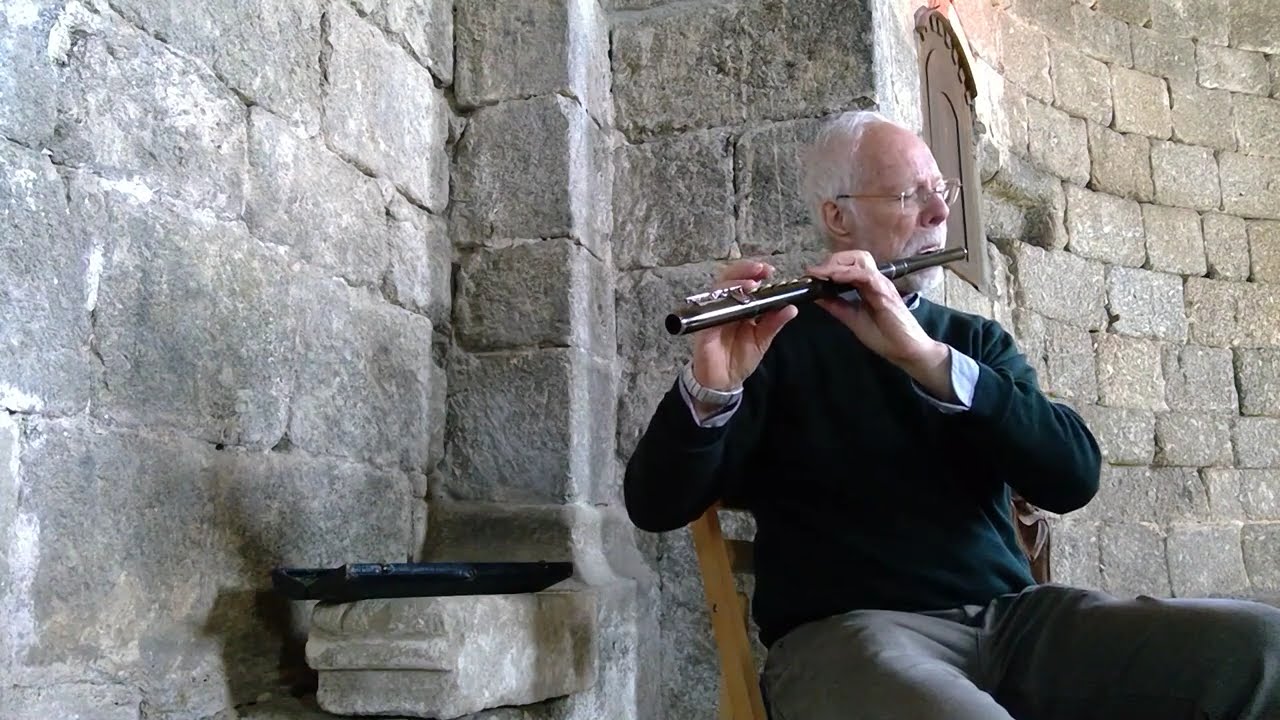 12 little pieces for inner calm: no 10 (flute)