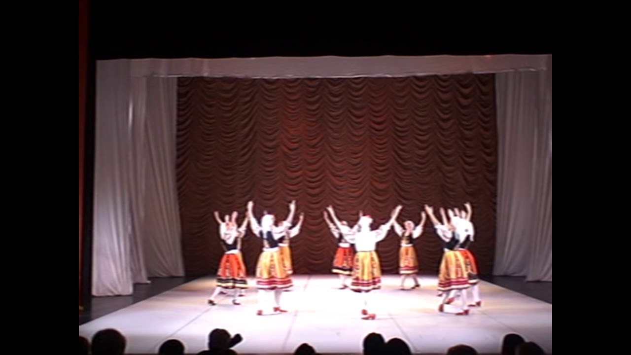 Молдавский танец - Хора