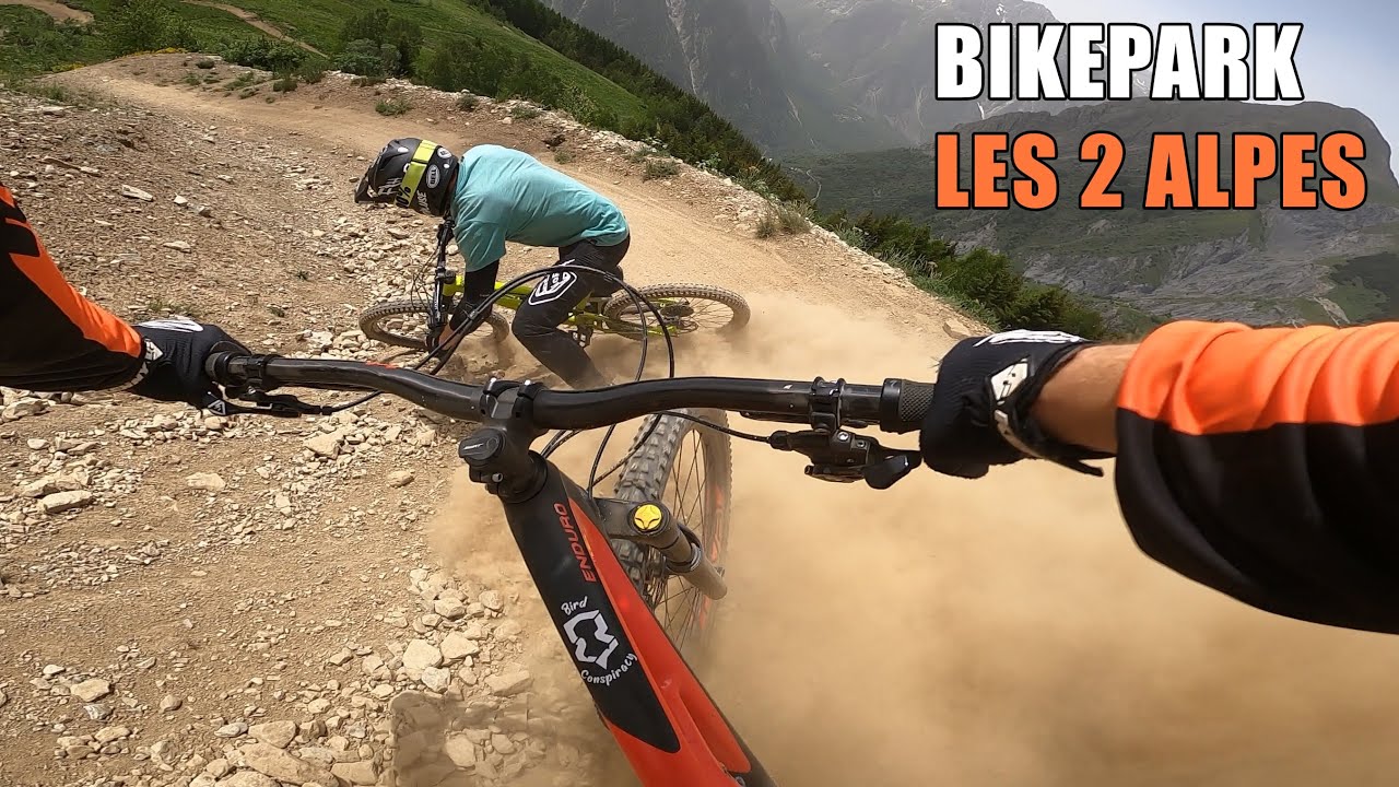 ON MANGE LA POUSSIÈRE AU BIKEPARK DES  2 ALPES !!