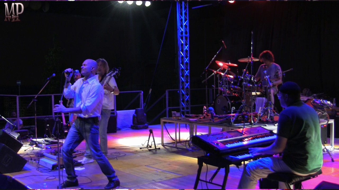 Dusk E Band - Many Too Many (Live)