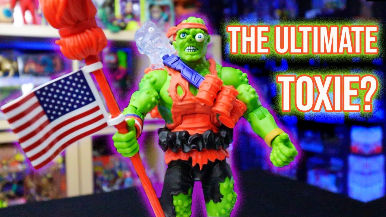 Ultimates Toxie - Toxic Crusaders Super 7 Toy Review & Radioactive Glow Edition Comparison