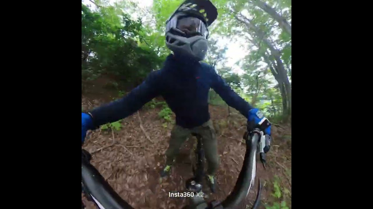 Mountain bike on Mt Kariyasu 251008