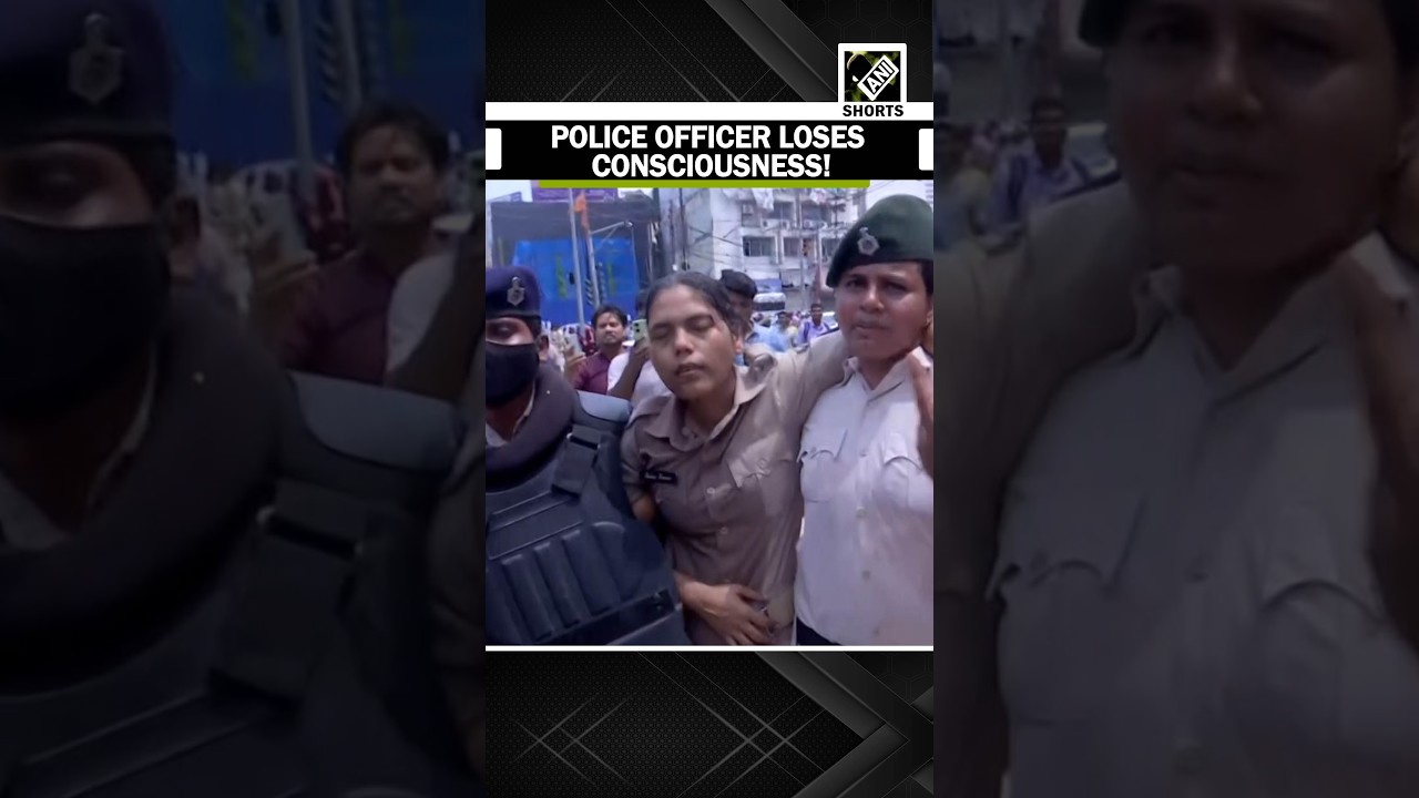 WATCH: Police officer loses consciousness during BPSC students&rsquo; protest in Patna, Bihar