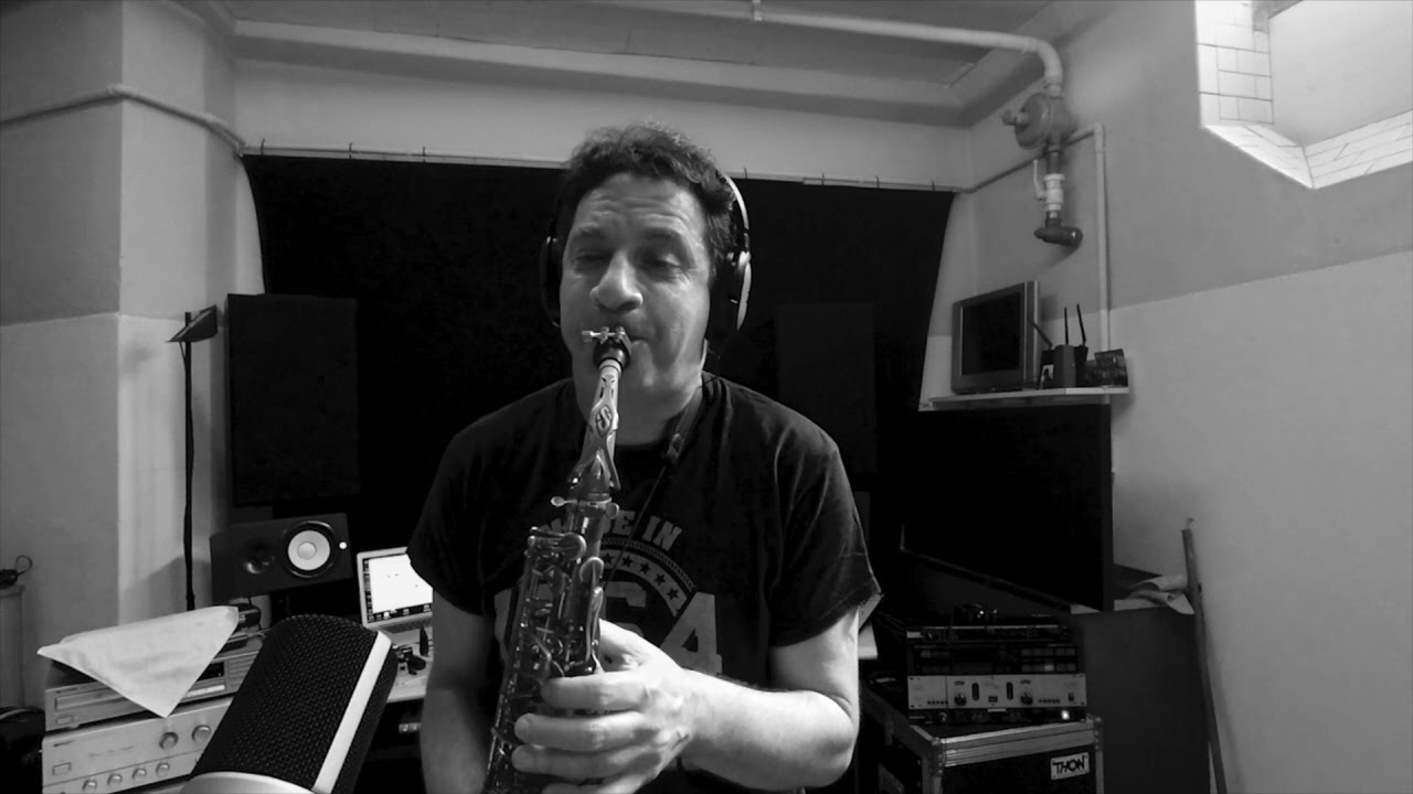 Agua de marzo //Jobim// Roberto Petroli// Sax //#StayHome #WithMe #iorestoacasa