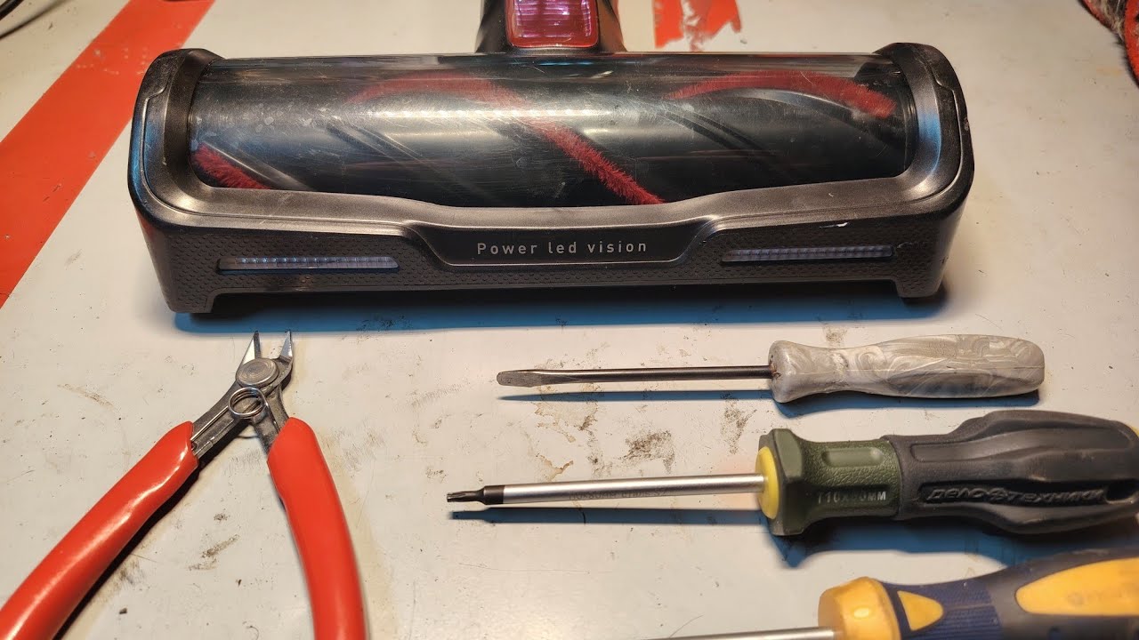 Полный разбор, сборка с дефектовкой щетки пылесоса Tefal 11.60, 12.60, 13.60, 14.60, 15.60.