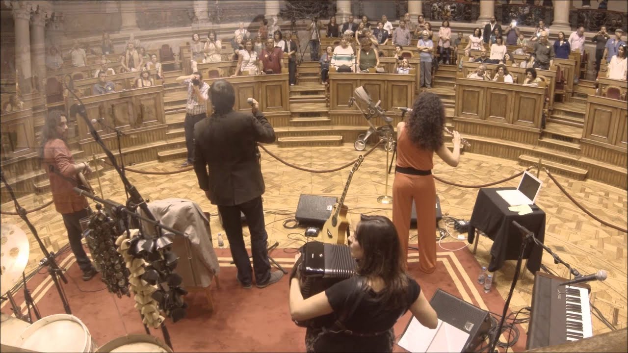 Boémia - Grândola Vila Morena (Assembleia da República)