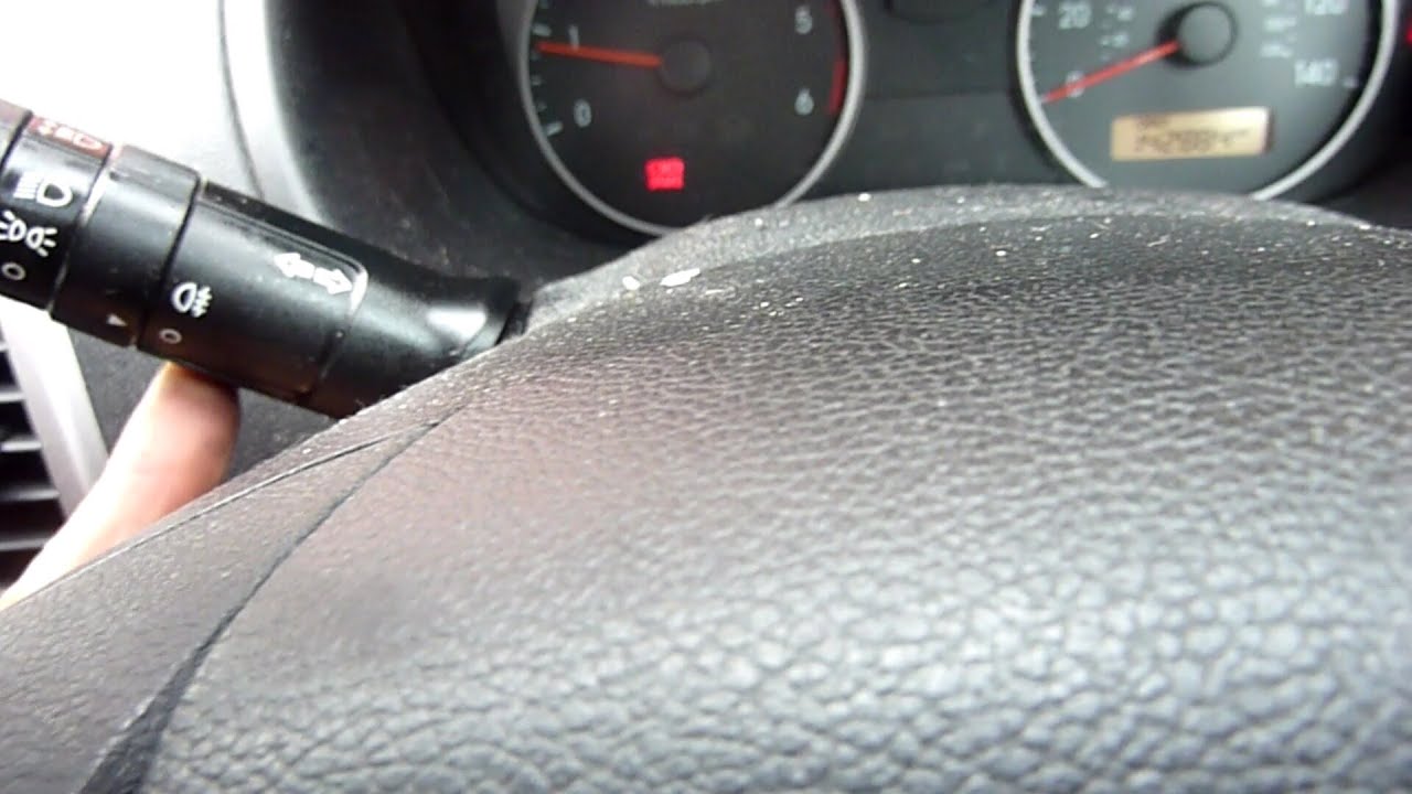 Посмотрите, как я исследую Hyundai i20 с проблемами указателей поворота