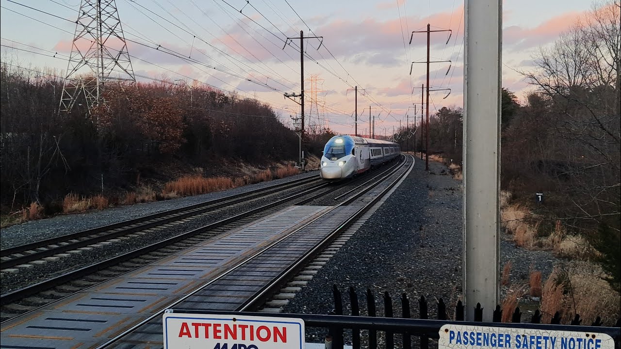 Last Video of 2025! Amtrak & MARC: Trains at Bowie State University Station