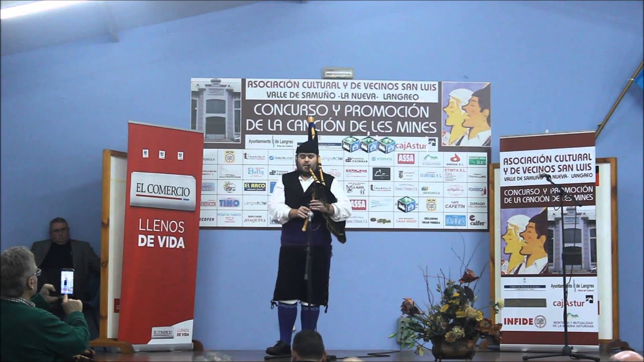Xermán Alvarez Castañón, el gaiteru de Cuergo, conceyu d´Ayer
