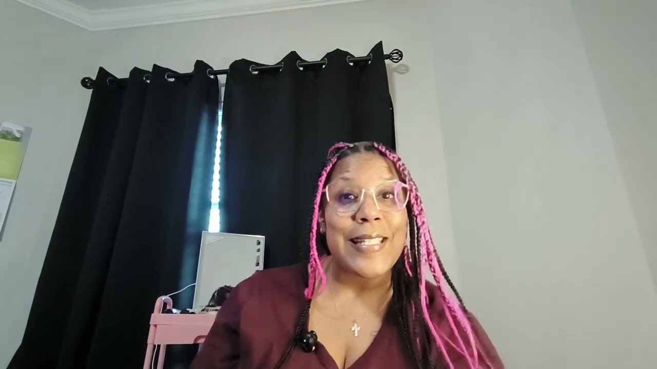 GiGi Kania reads Mighty Mom