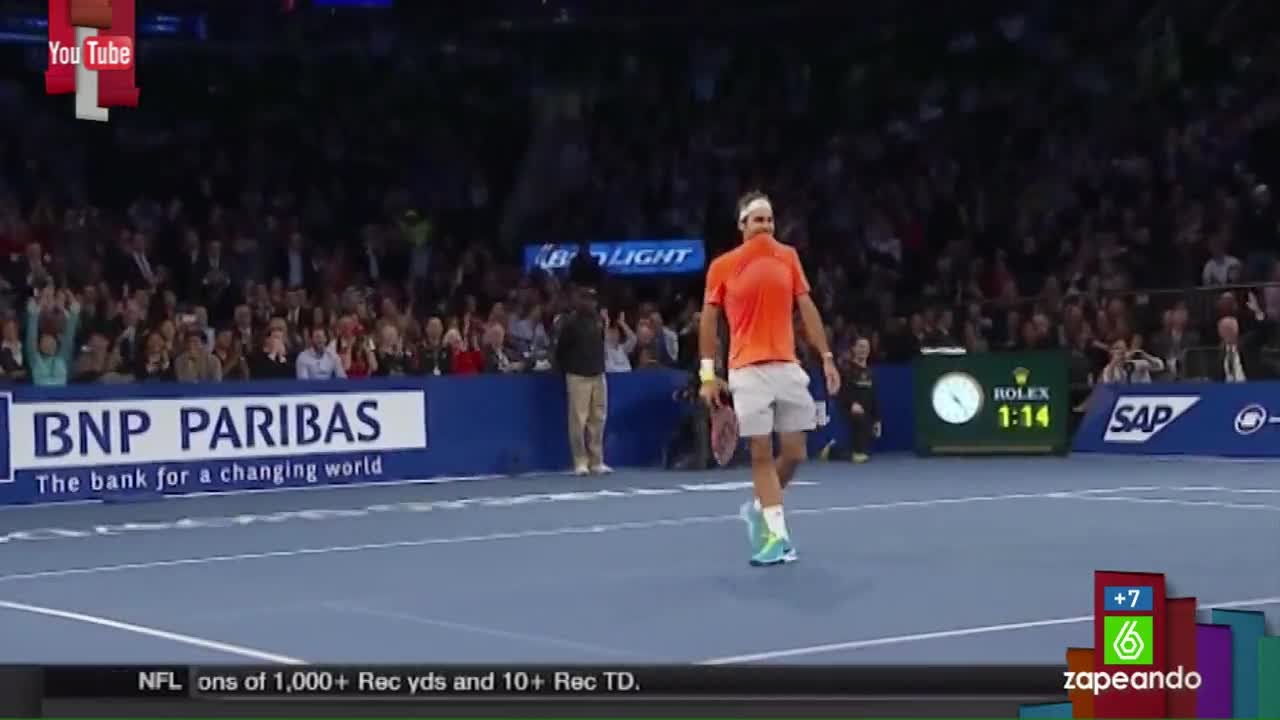As&iacute; se qued&oacute; Federer tras el globo que le marc&oacute; un ni&ntilde;o