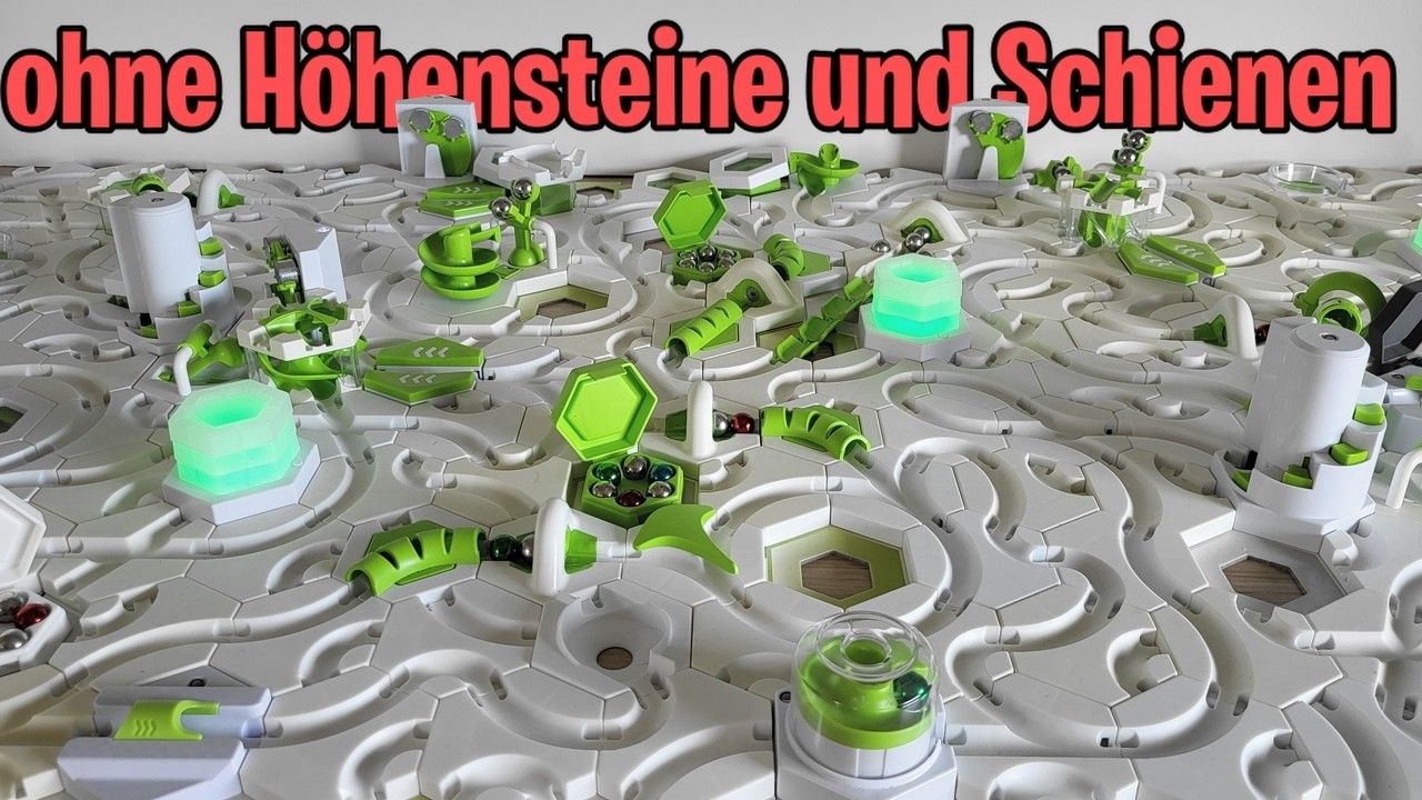 Compact & flat GraviTrax Marble Run without rails and height stones