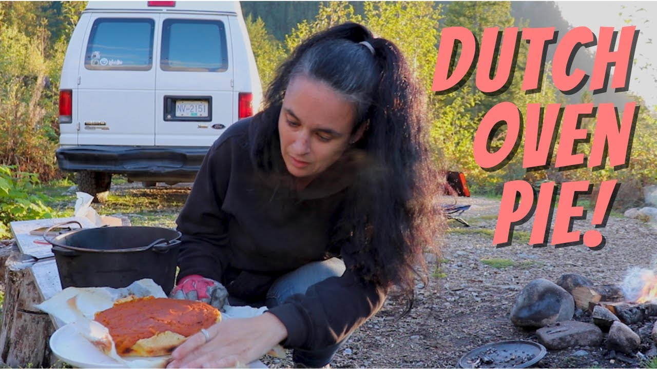 Pumpkin pie on Dutch oven/ Three courses Thanksgiving dinner on campfire/ Solo van life