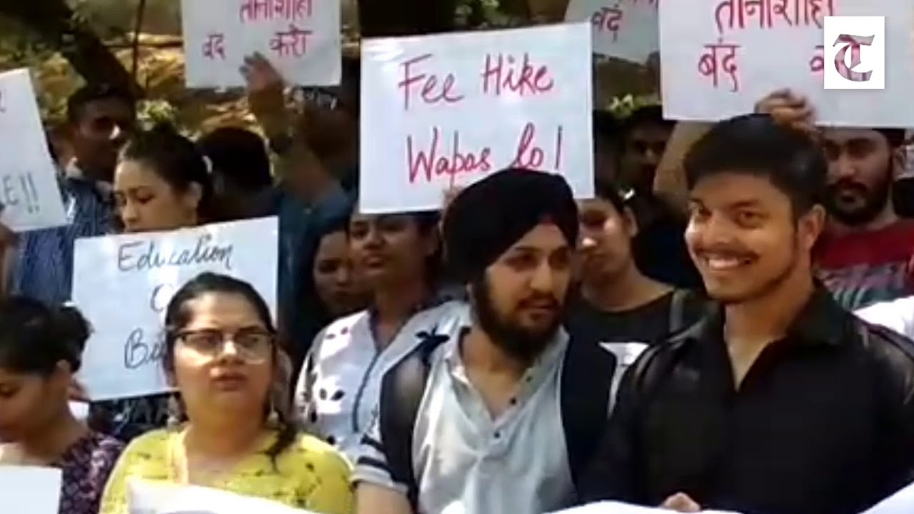 GGSIPU students protest fee hike near Delhi CM's house. Video: Manas Ranjan Bhui
