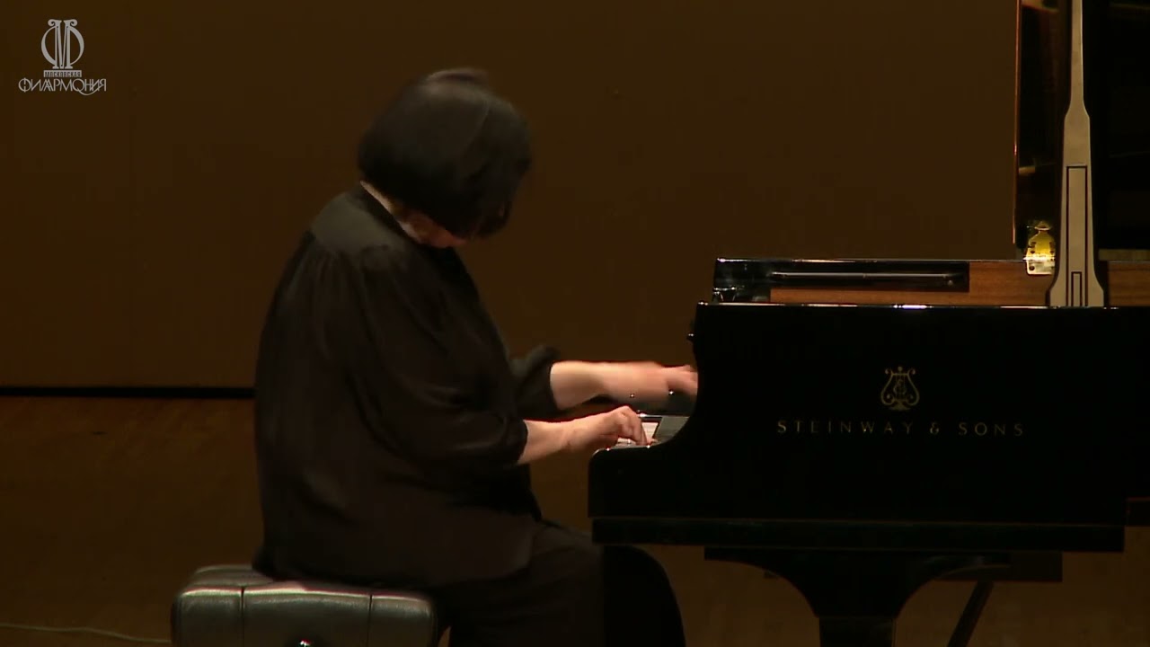 Eliso Virsaladze plays Schumann and Chopin (live 2019)